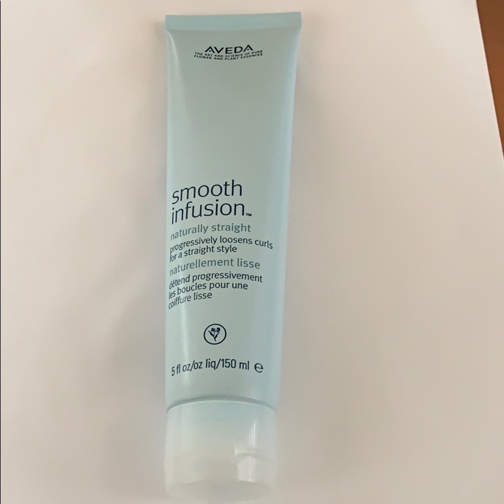 Aveda Smooth Infusion Naturally Straight